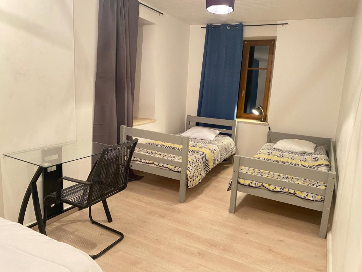 Appartement « Chez Falco » Vue Sur Le Chateau Schirmeck Exteriör bild